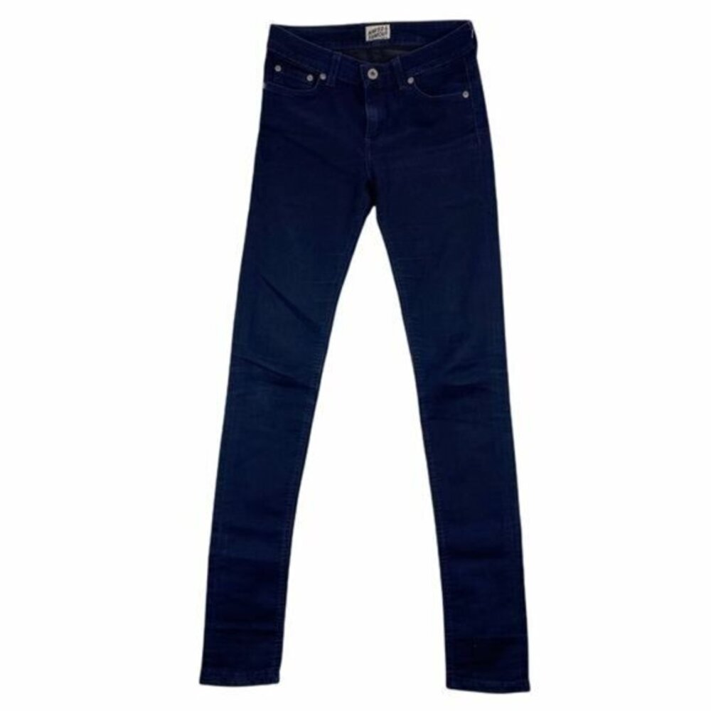 Naked &‎ Famous Denim The Skinny in Lightweight Indigo Super Stretch Size 25
